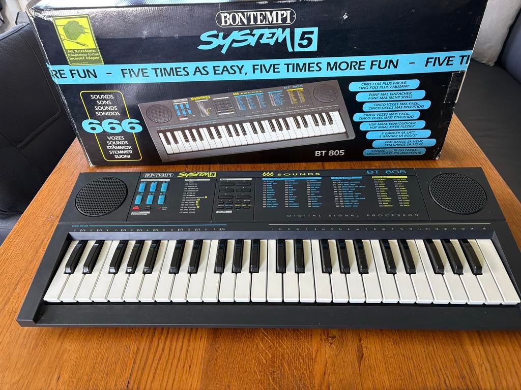 Bontempi System 5 (AT606) Digitaal Keyboard - Retro Jaren '9, Muziek en Instrumenten, Keyboards, Ophalen, Gebruikt, 49 toetsen