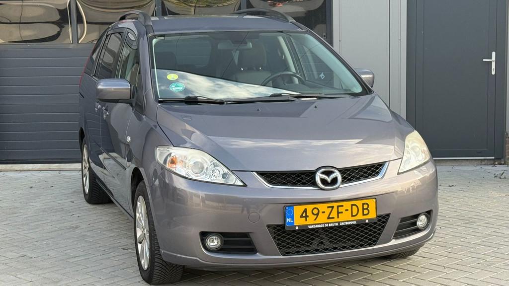 Mazda 5 1.8 Executive 7 persoons en apk tot 2-2027, Auto's, Mazda, Gebruikt, 1370 kg, 4 cilinders, Multifunctioneel stuurwiel