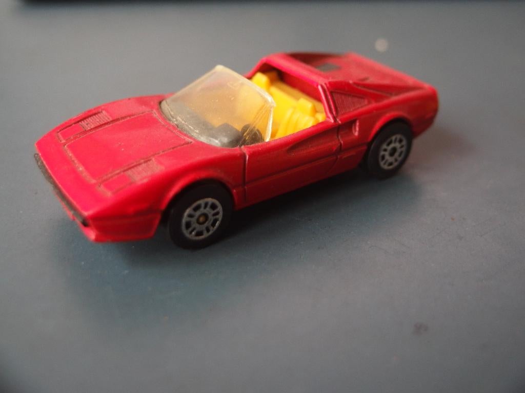 Corgi Ferrari 308 GTS Magnum PI TV Series 1981 1/66, Ophalen of Verzenden, Gebruikt, Auto