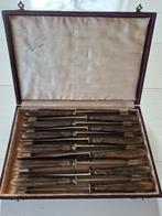 12 diner messen in originele doos uit 1930, Ophalen of Verzenden