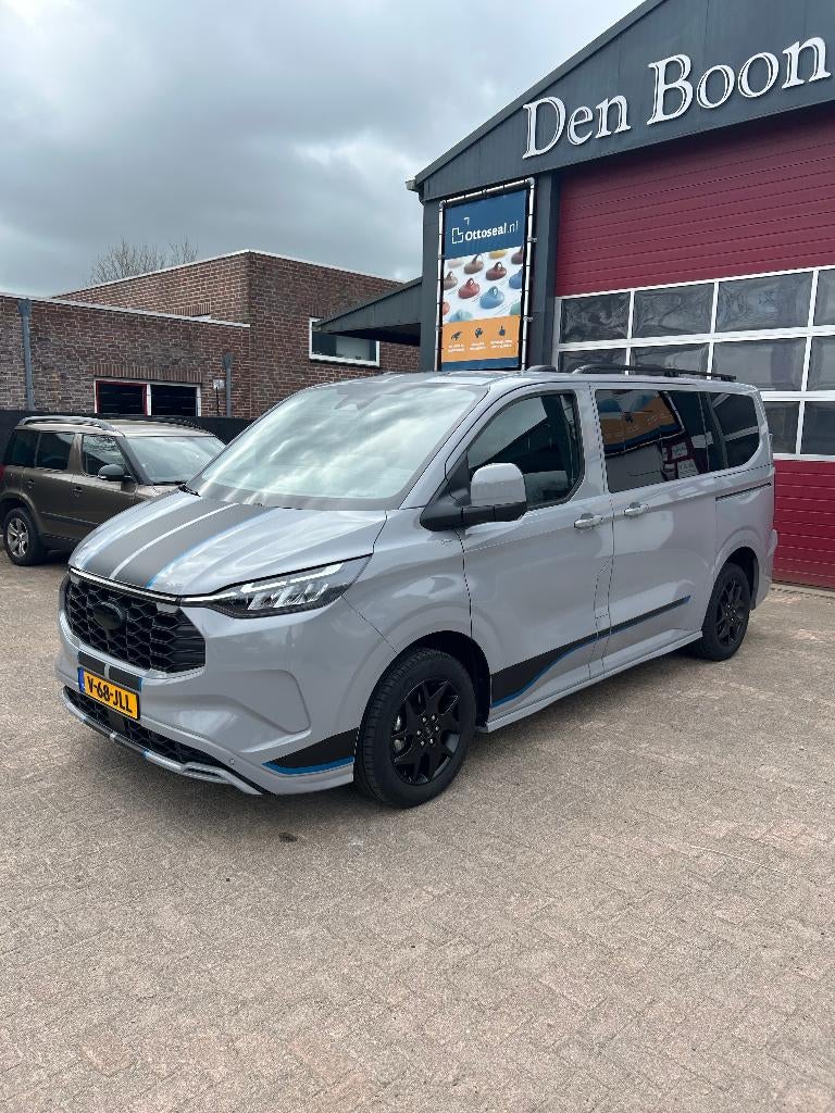 Ford Transit Custom 2.5 Phev 233pk L1h1 dubbelecabine, Auto's, Stof, 4 cilinders, 233 pk, Ford