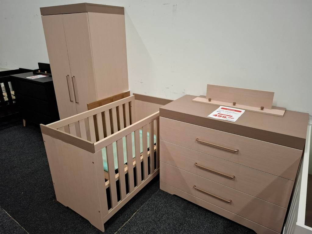 Babykamer Sandstone, Kinderen en Baby's, Overige Kinderen en Baby's, Zo goed als nieuw, Ophalen