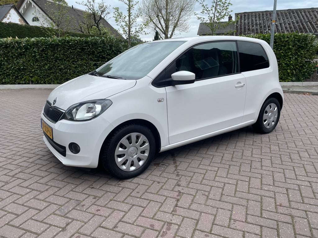 Skoda Citigo 1.0 T 44KW 2012 Wit, Auto's, Skoda, Voorwielaandrijving, Stof, 840 kg, Wit