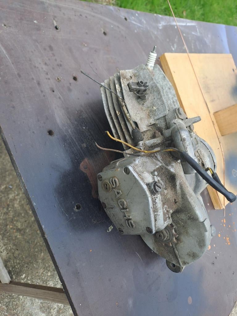 Sachs blokje, Ophalen of Verzenden, Gebruikt, Blok, Overige merken