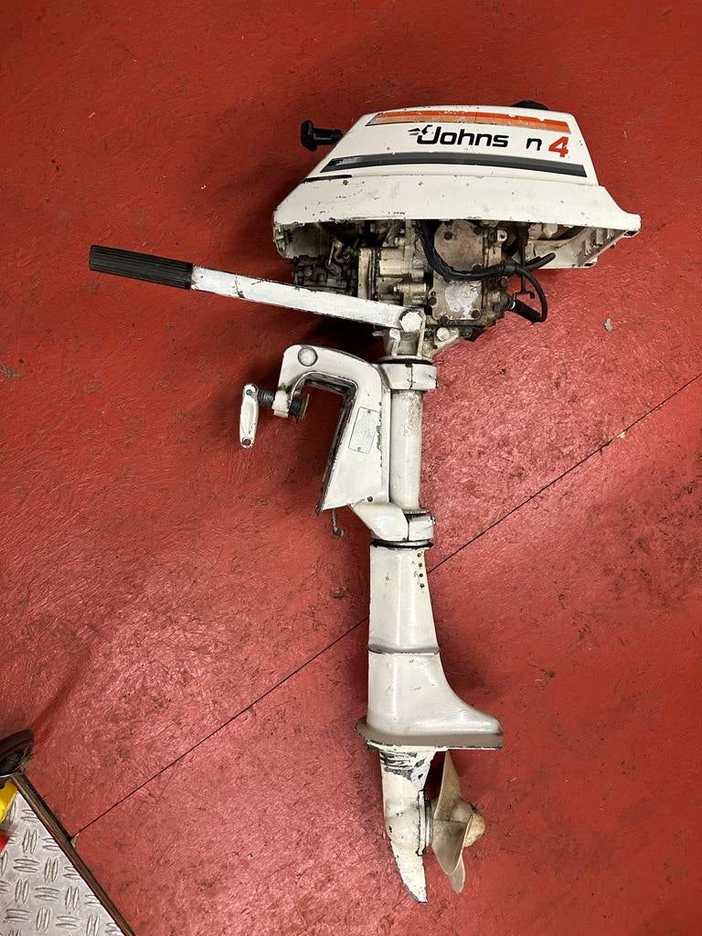 Johns 4 PK Buitenboordmotor loop of sloop., Watersport en Boten, Ophalen of Verzenden, Gebruikt