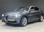 Alfa Romeo Stelvio 2.0 280pk AT AWD 2019 Grijs, Auto's, Automaat, 1995 cc, 4 cilinders, Lichtsensor