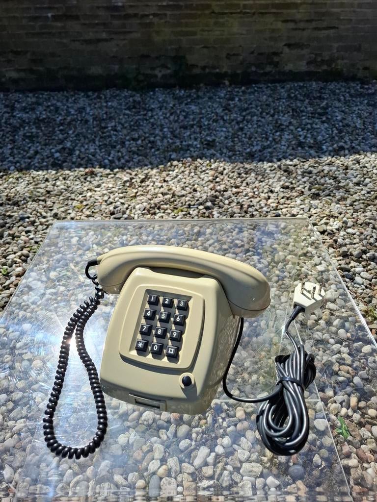 T65 telefoon de design klassieker ptt, Ophalen of Verzenden