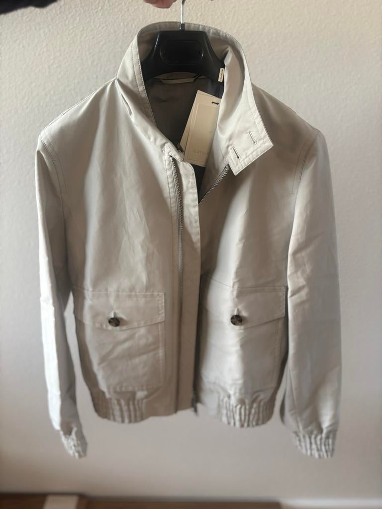Suitsupply Lichtgrijze Bomberjack - Maat S - Nieuw met kaart, Kleding | Heren, Verzenden, Nieuw, Maat 46 (S) of kleiner, Grijs