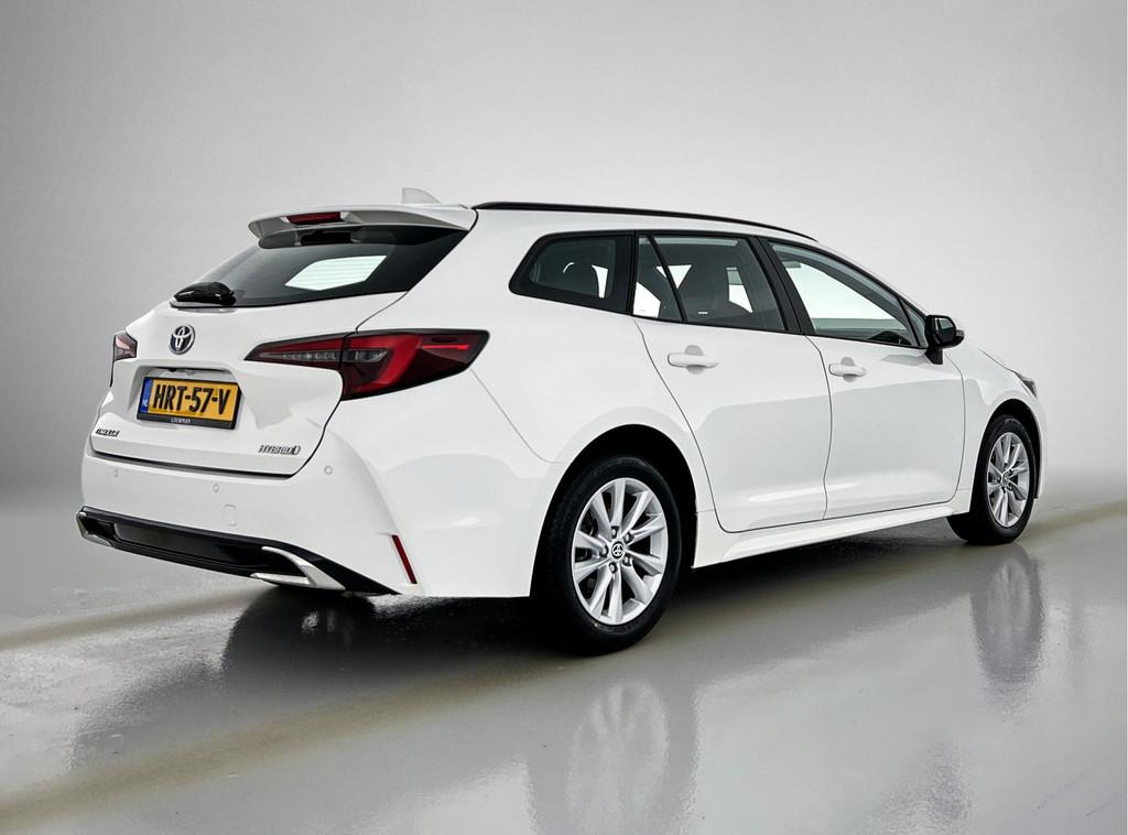 Toyota Corolla Touring Sports Hybrid 140 Dynamic | Stoelverw, 12 maanden, 4 cilinders, Corolla, Wit