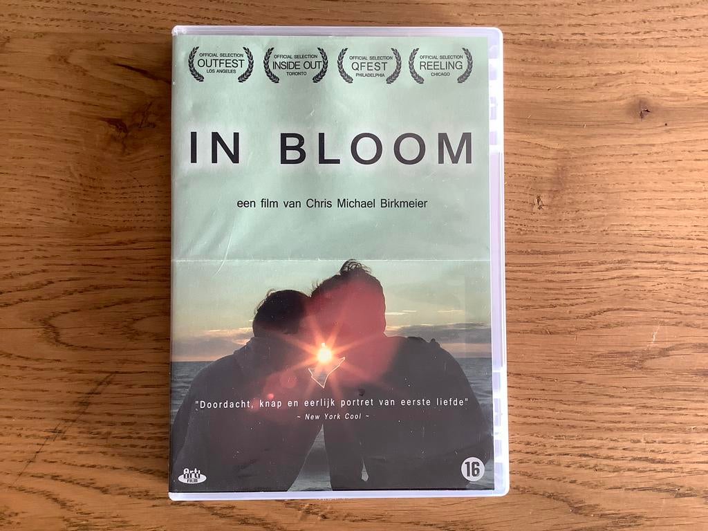 12). In Bloom regie Chris Michael Birkmeier, (Gay Interest)., Vanaf 16 jaar, Ophalen of Verzenden, Gebruikt, Drama