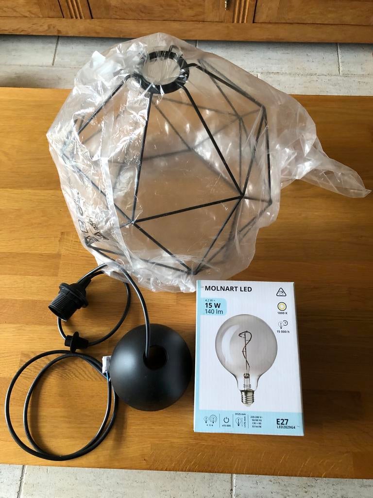 Ikea Brunsta lamp met fitting en Molnart LED lamp (nieuw), Ophalen, Nieuw, Metaal, Minder dan 50 cm
