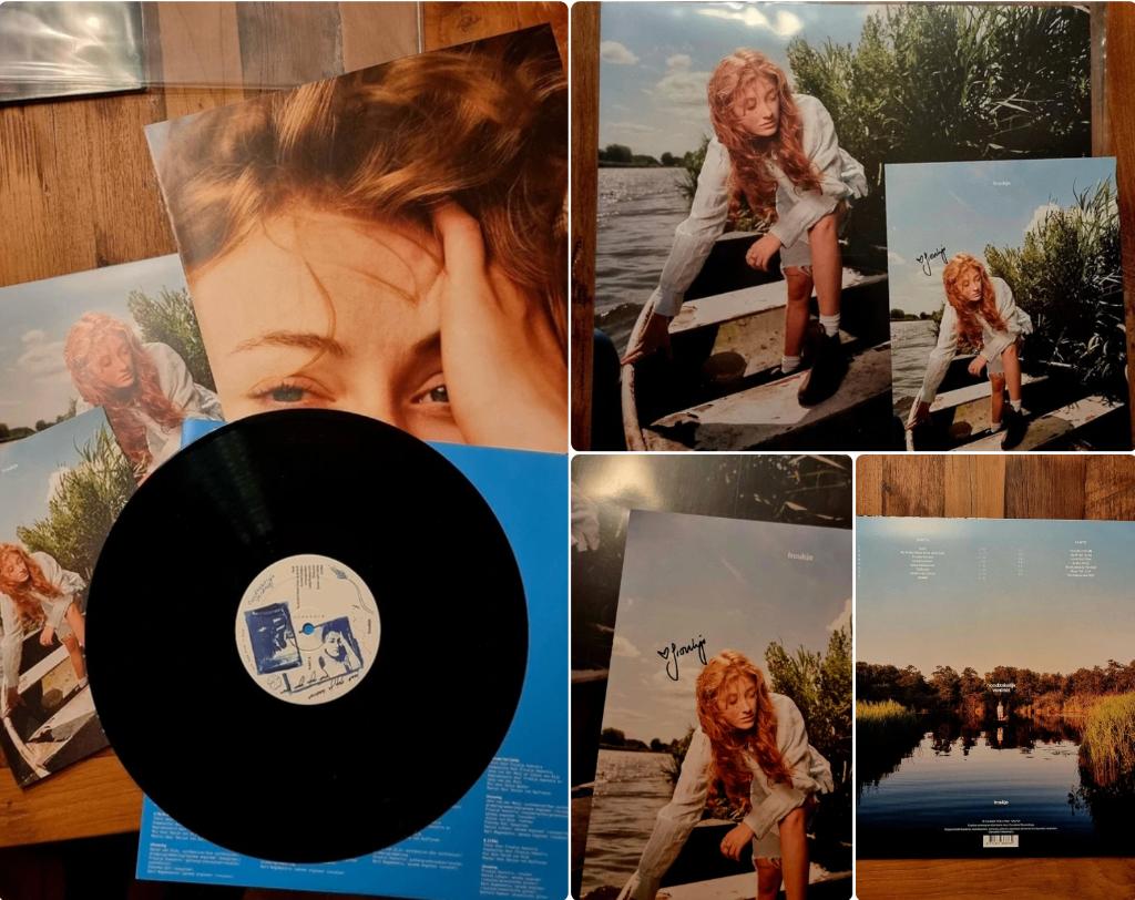 SIGNED LP: Froukje - Noodzakelijk Verdriet (Gesigneerd), Inclusief poster, 2020 tot heden, Ophalen of Verzenden, Zo goed als nieuw