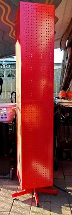 gereedschapsrek,groot display roterend,geperforeerde wanden, Ophalen, Zo goed als nieuw