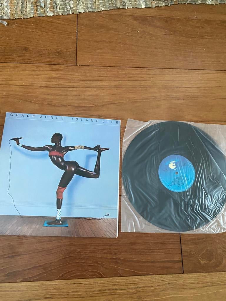 Grace Jones lp, Ophalen of Verzenden, Zo goed als nieuw, 12 inch, Poprock