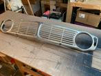 Grille voor volvo 140. Alluminium, Ophalen of Verzenden, Gebruikt, Voor, Oldtimer onderdelen