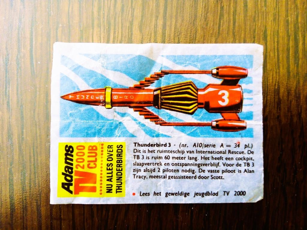 thunderbird 3 A-010 *1966*Adams serie tv 2000 club, Verzamelen, Ophalen of Verzenden, Gebruikt, Tv, Foto of Kaart