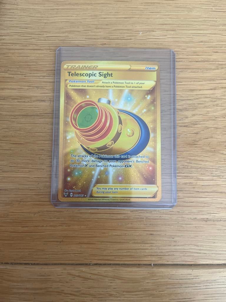 Pokémon TCG: Telescopic Sight Gold Secret Rare (2020), Ophalen of Verzenden, Zo goed als nieuw, Losse kaart, Foil