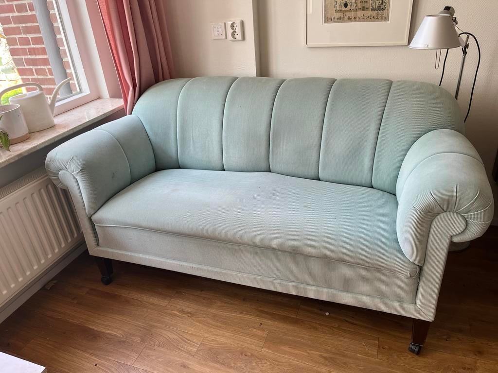 Oud bankje, opnieuw bekleed, in goede staat, Gebruikt, 150 tot 200 cm, Tweepersoons, 75 tot 100 cm