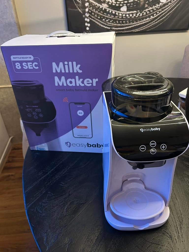 Easybaby Milk Maker – zo goed als nieuw, Kinderen en Baby's, Babyvoeding en Toebehoren, Ophalen, Zo goed als nieuw, Overige typen