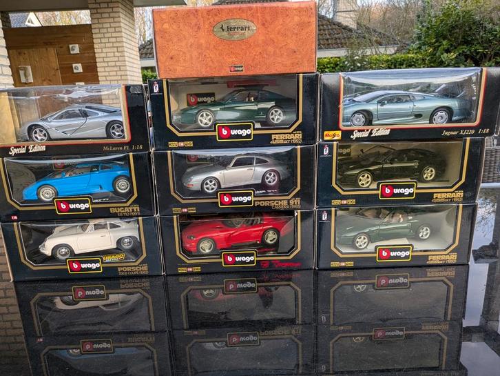 Modelauto's Bburago en Maisto schaal 1:18, Hobby en Vrije tijd, Modelauto's | 1:18, Bburago, Ophalen of Verzenden