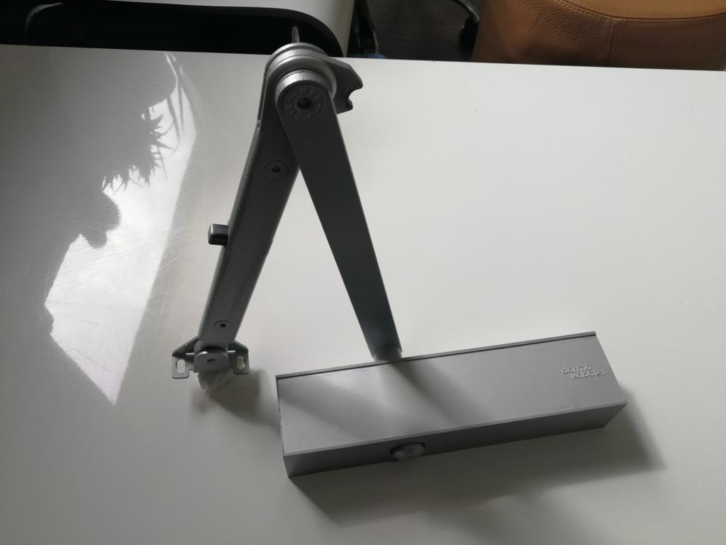 Dormakaba TS 83 schaararmdeurdranger EN 3-6, Ophalen of Verzenden, Rvs