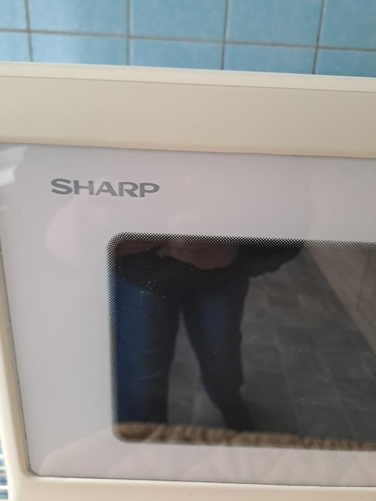 Sharp combi magnetron., Ophalen, Combimagnetron, Gebruikt, Crisp