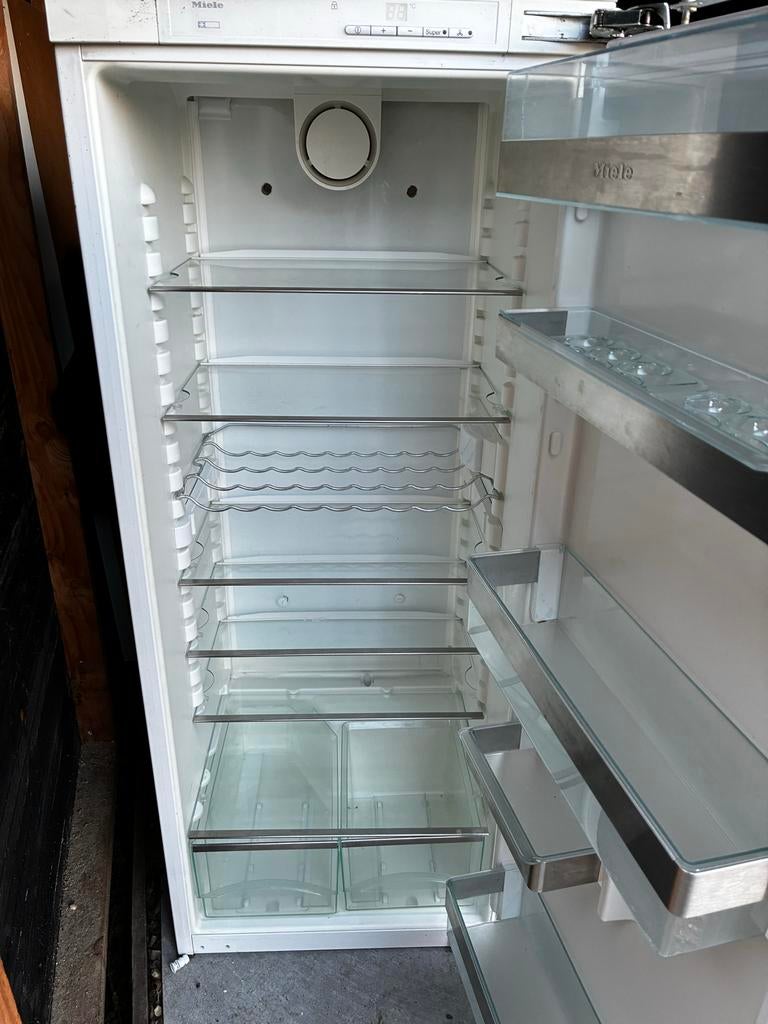 Miele inbouw Koelkast - Betrouwbaar en Efficiënt, Witgoed en Apparatuur, Koelkasten en IJskasten, Ophalen, 200 liter of meer, 60 cm of meer