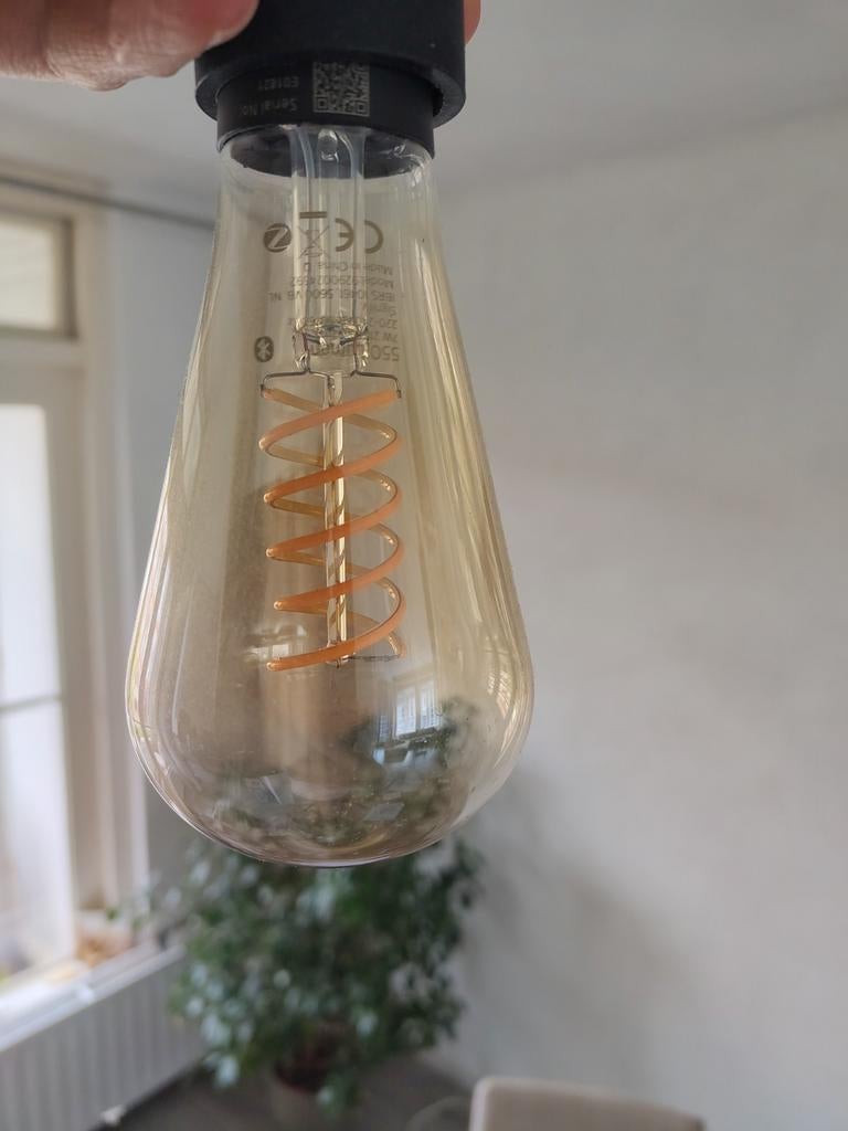 3x Philips Hue E27 Edison Warm Wit LED Lampen, Huis en Inrichting, Lampen | Losse lampen, Ophalen, Led-lamp, Soft of Flame, 60 watt of meer