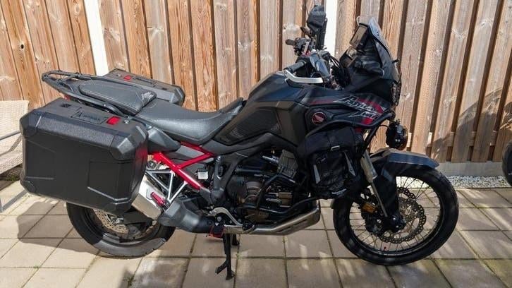 Honda CRF1100 Africa Twin DCT 2020 Adventure Ready!, Motoren, 2 cilinders, Occasion, Particulier, Meer dan 35 kW