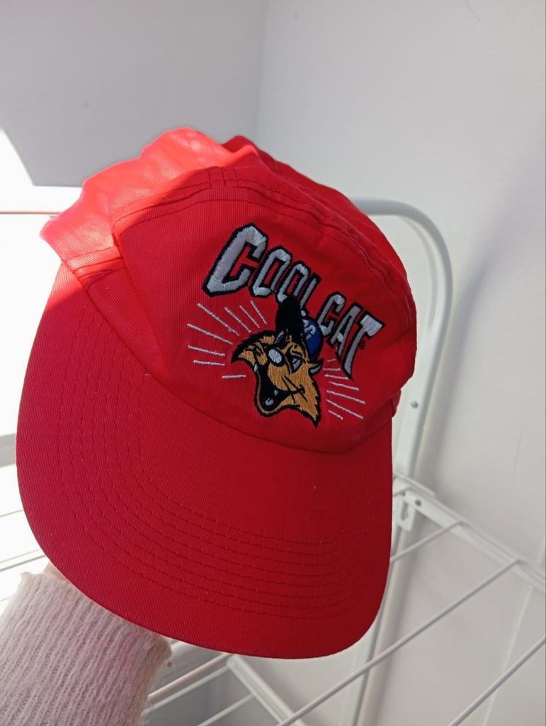 Rode pet van Coolcat, Ophalen of Verzenden, One size fits all