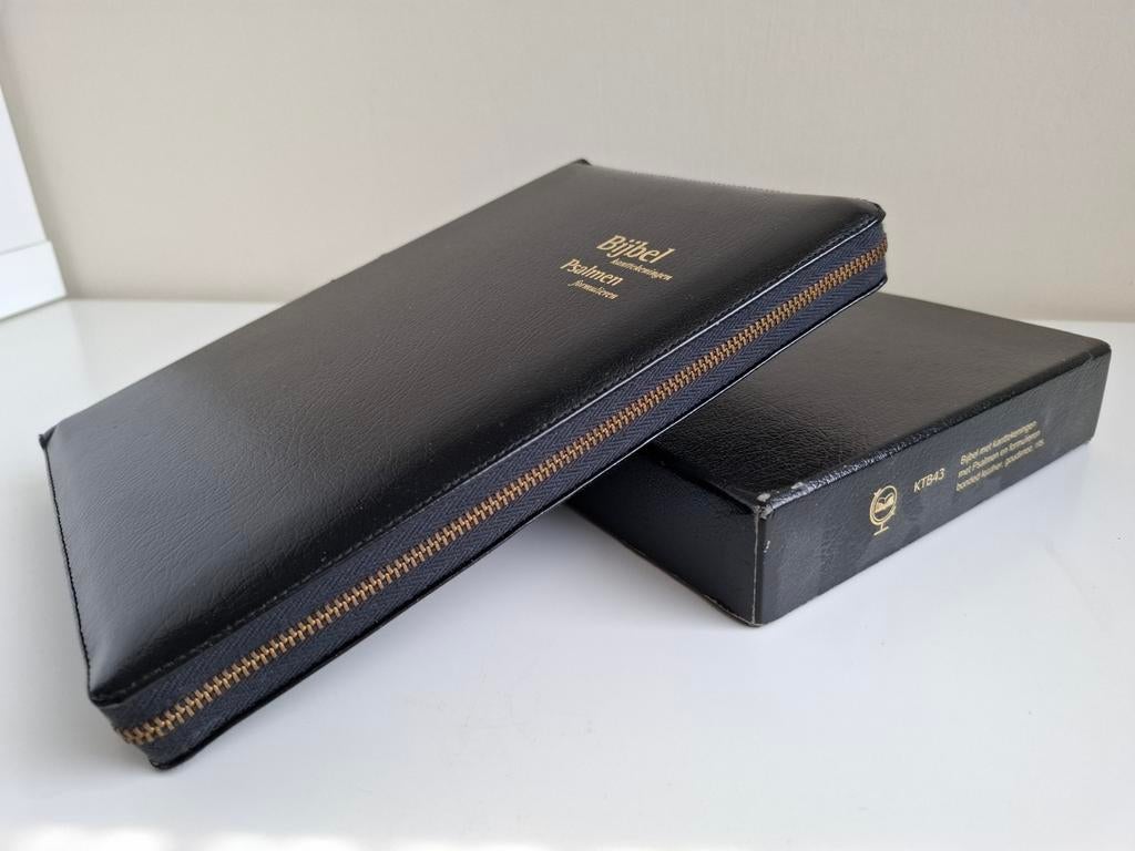 Kanttekeningenbijbel Statenvertaling, dundruk, met rits, Ophalen of Verzenden, Gelezen, Statenvertalers, Christendom | Protestants