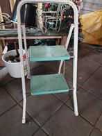 Keuken trapje, Ophalen