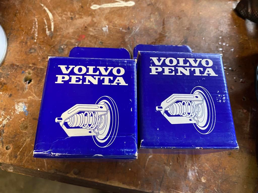 Volvo Penta thermostaat (2x), Ophalen of Verzenden, Zo goed als nieuw, Motor en Techniek, Zeilboot of Motorboot