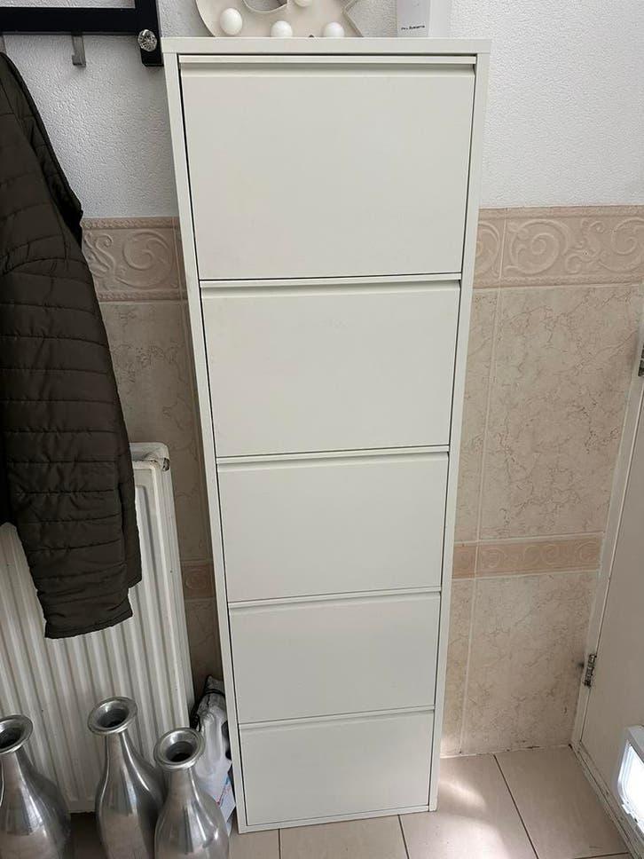 Schoenenkast ikea metaal, Huis en Inrichting, Kasten | Schoenenkasten, Ophalen, Gebruikt