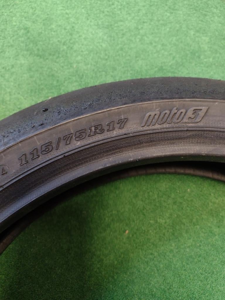 Dunlop Moto3 115/75R17 raceband gebruikt, Ophalen of Verzenden, Gebruikt