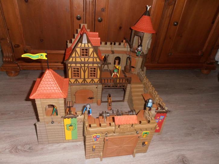 Mega groot Playmobil ridder kasteel type 3666, Kinderen en Baby's, Speelgoed | Playmobil, Zo goed als nieuw, Ophalen of Verzenden