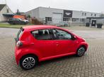 Toyota Aygo 1.0-12V Access 5 deurs|Airco| Nieuwe APK, Voorwielaandrijving, Gebruikt, 4 stoelen, 68 pk