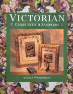 Angela Wainwright: Victorian Cross Stitch Samples, Boeken, Hobby en Vrije tijd, Borduren en Naaien, Ophalen of Verzenden, Zo goed als nieuw