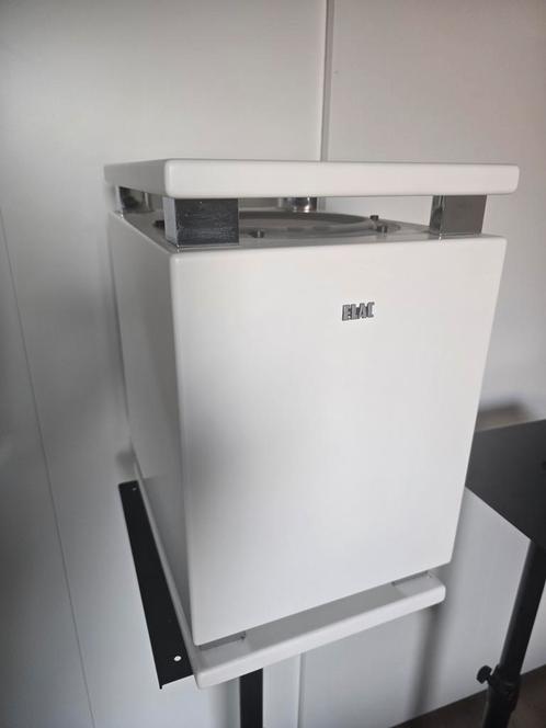 Elac 2040 Subwoofer 300 watt, Audio, Tv en Foto, Home Cinema-sets, Zo goed als nieuw, Overige spelers, Overige merken, Ophalen
