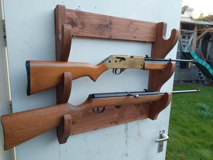 Geweer rek voor 3 geweren, Verzamelen, Militaria | Algemeen, Ophalen of Verzenden