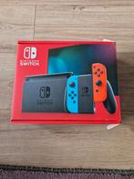 Nintendo Switch - goede Staat!, Spelcomputers en Games, Spelcomputers | Nintendo Switch, Ophalen, Met games, Met 2 controllers