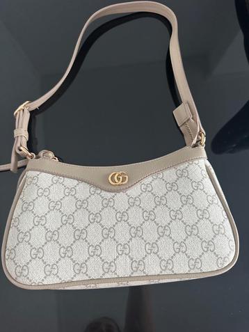 Gucci tas beschikbaar voor biedingen