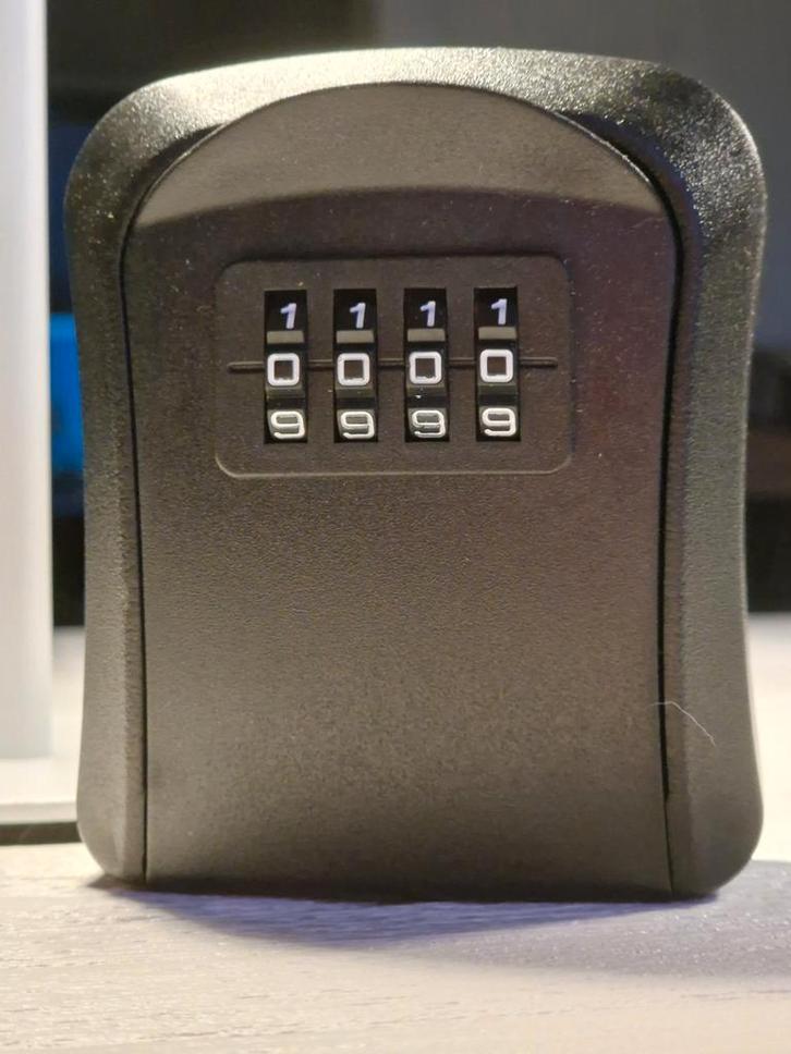 NIEUW sleutelkastje zwart weerbestendig, Huis en Inrichting, Kasten | Lockerkasten, Nieuw, Ophalen of Verzenden