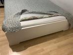 Tweepersoonsbed / Queen Bed, Huis en Inrichting, Wit, Tweepersoons, Ophalen of Verzenden, Zo goed als nieuw