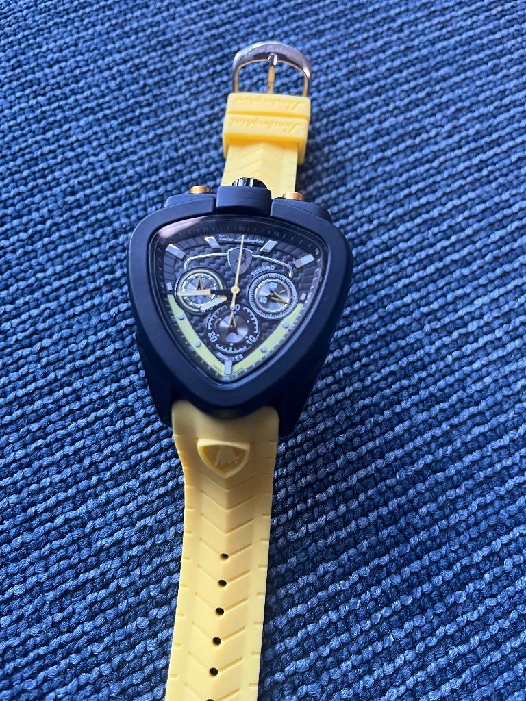 Nieuw horloge Lamborghini polshorloge urus aventador geel, Sieraden, Tassen en Uiterlijk, Overige merken, Staal, Polshorloge, Nieuw