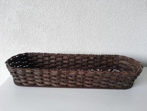 Donkerbruine Rieten Lange Smalle Broodmand Mand, Huis en Inrichting, Woonaccessoires | Schalen en Manden, Gebruikt, Mand, Overige vormen