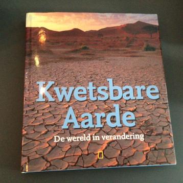 Kwetsbare aarde - De wereld in verandering beschikbaar voor biedingen