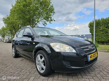 Kia cee'd Sporty Wagon 1.4 X-tra ISG beschikbaar voor biedingen