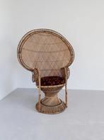 VINTAGE PAUWSTOEL NATUREL (INCLUSIEF ZITKUSSEN), Ophalen, Minder dan 50 cm, Gebruikt, -