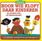 Sesamstraat - Hoor wie klopt daar kinderen, Ophalen of Verzenden, Zo goed als nieuw